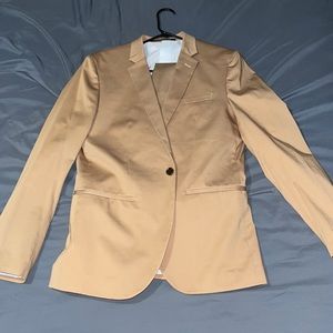 H and M Tan suit!